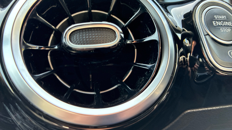 Mercedes-Benz GLA 200 AMG Line 5dr Auto Petrol Hatchback